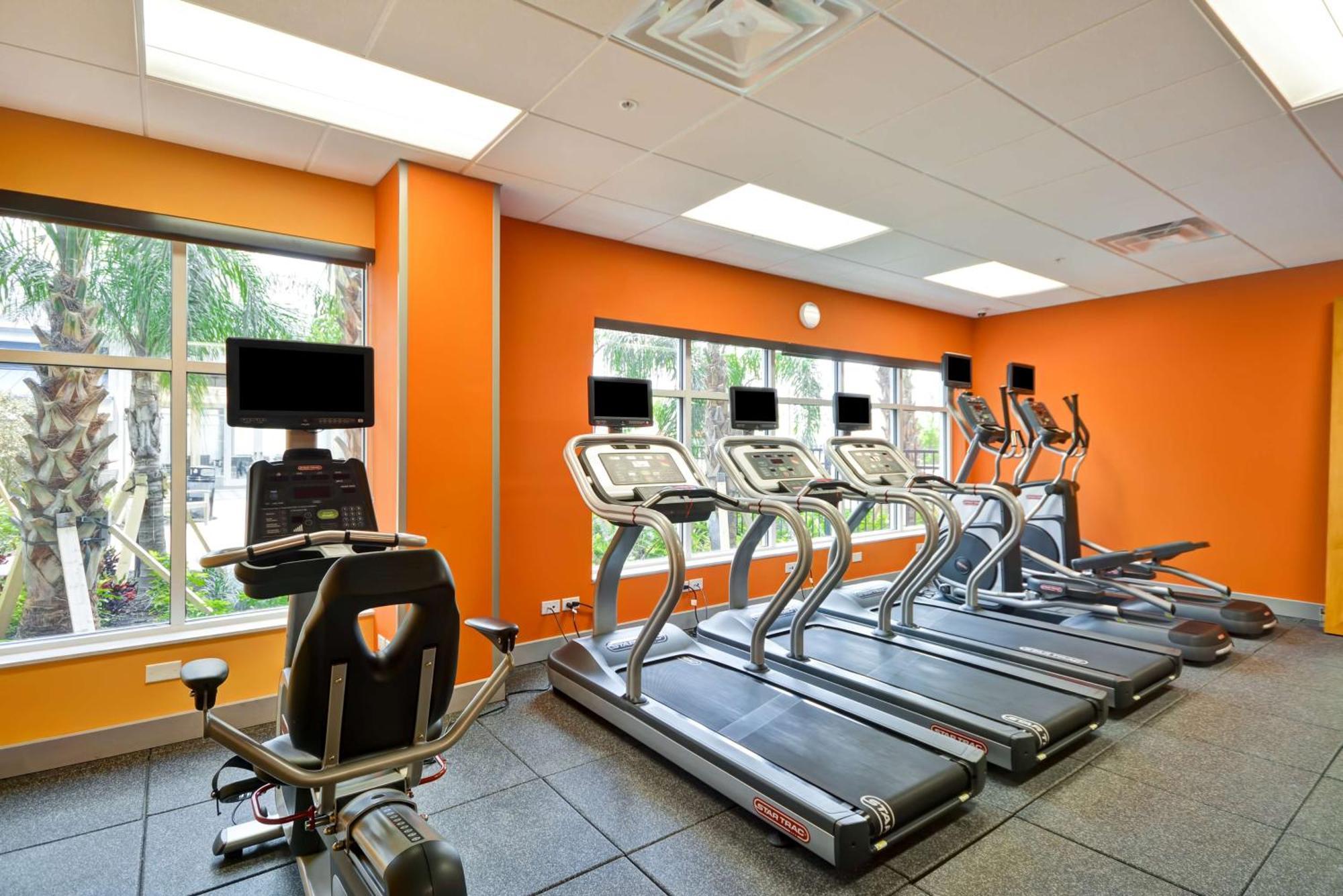 Homewood Suites By Hilton Orlando Theme Parks Williamsburg Ngoại thất bức ảnh